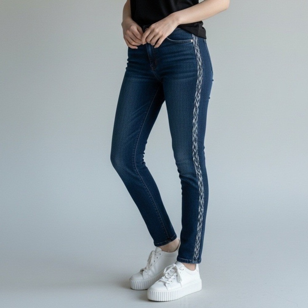 DG2 Diane Gilman Virtual Stretch Skinny Jeans Dark Indigo Chevron Stripe Size 12